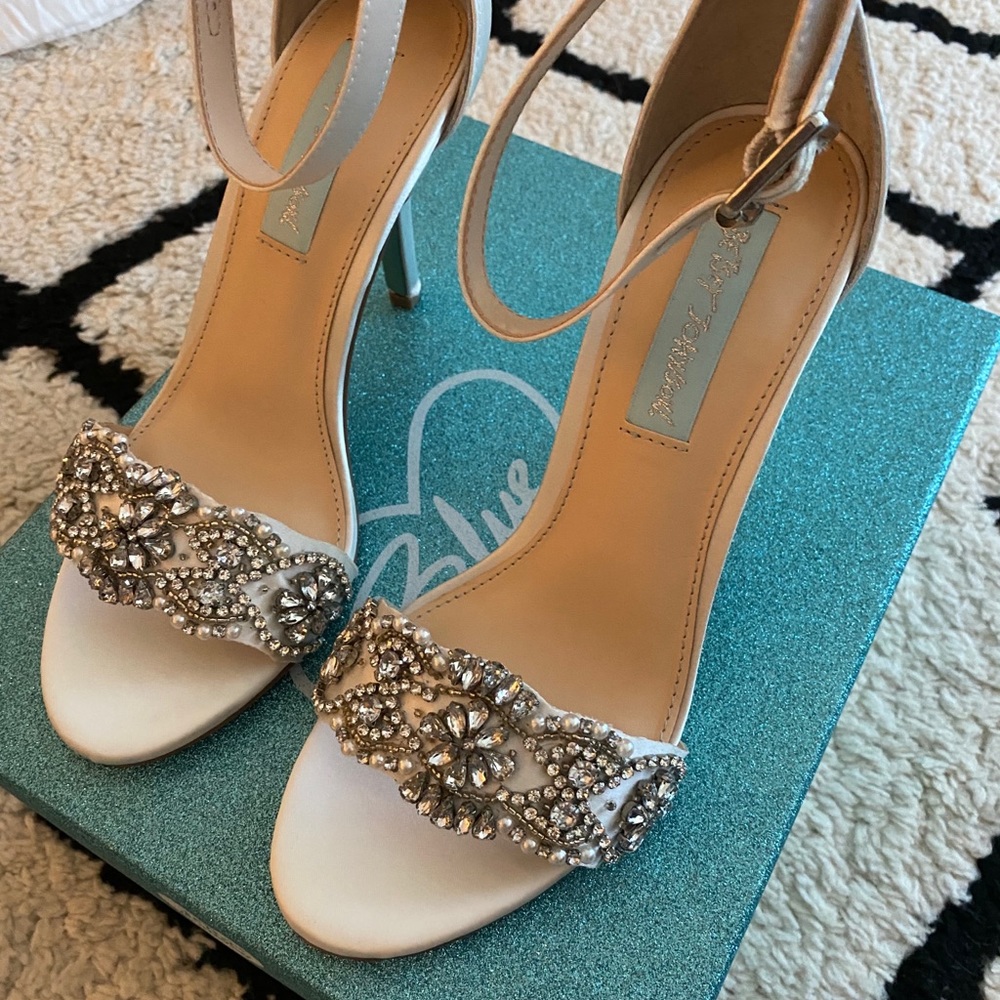 Brand new Betsey Johnson Ivory Bridal Heels